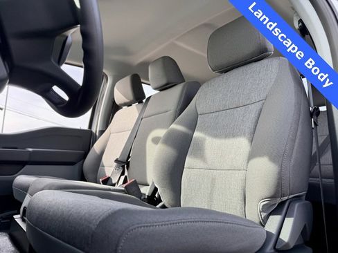 New 2025 Ford F550 4x4 Crew Cab Super Duty w/ XL Chrome Package image 9