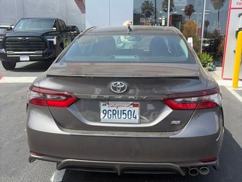 Used 2023 Toyota Camry SE w/ Convenience Package image 2