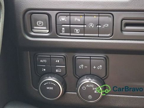 Certified 2022 Chevrolet Tahoe RST w/ Luxury Package AWD/4WD image 25