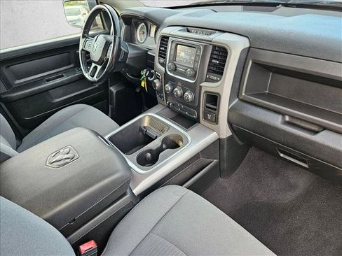 Used 2021 RAM 1500 Express w/ Wheel & Sound Group AWD/4WD image 26