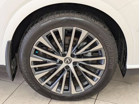 Used 2025 Lexus RX 350 w/ Convenience Package AWD/4WD image 12