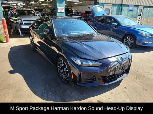 Used 2025 BMW i4 xDrive40i w/ M Sport Package AWD/4WD image 1