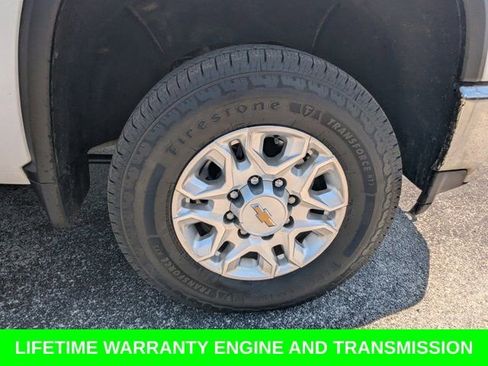 Used 2023 Chevrolet Silverado 2500 LT w/ Convenience Package AWD/4WD image 12