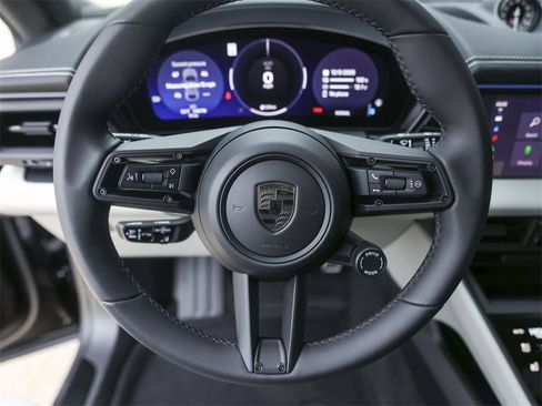 New 2025 Porsche Macan Turbo Electric image 17