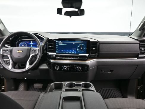 Used 2023 Chevrolet Silverado 1500 LT RWD image 19