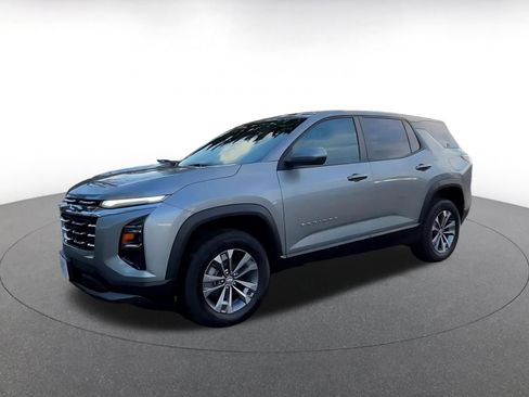 Used 2025 Chevrolet Equinox LT image 8