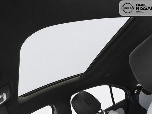 Used 2022 Mercedes-Benz A 220 image 12