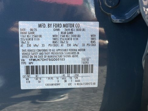 New 2025 Ford Explorer Active w/ Active Comfort Package image 12