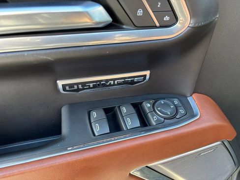 Used 2022 GMC Sierra 1500 Denali Ultimate AWD/4WD image 15