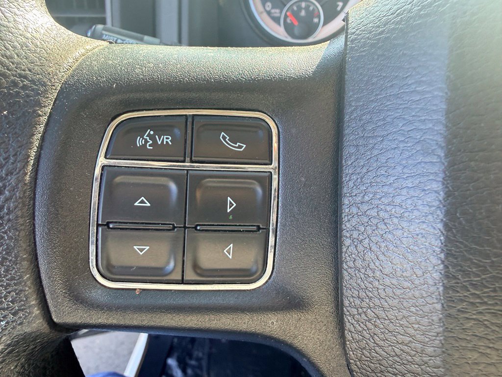 Used 2018 RAM 1500 Express w/ Express Value Package AWD/4WD image 19