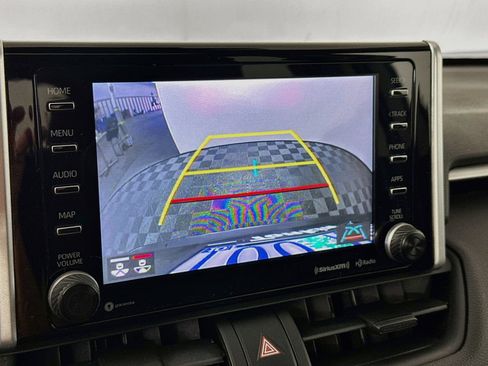 Certified 2020 Toyota RAV4 XLE w/ Convenience Package AWD/4WD image 14
