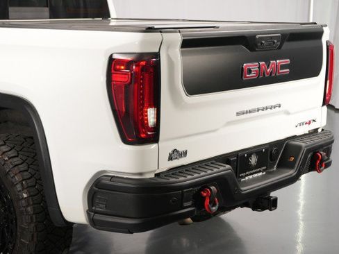 Used 2024 GMC Sierra 1500 AT4X w/ AT4X AEV Edition AWD/4WD image 14