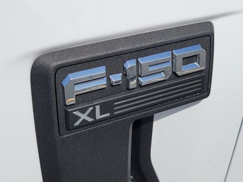 Used 2023 Ford F150 XL RWD image 13