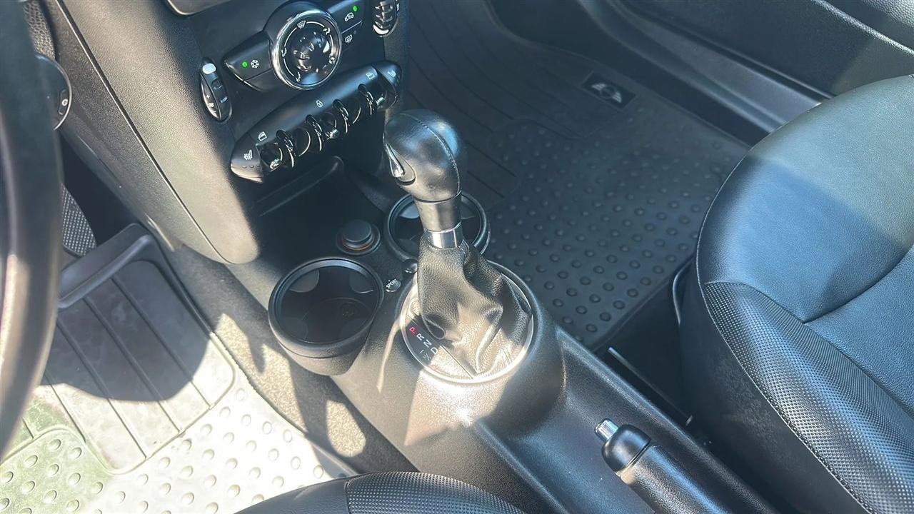 Used 2011 MINI Cooper Hardtop FWD image 23