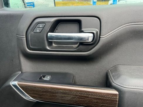 Used 2020 Chevrolet Silverado 1500 LT Trail Boss image 13