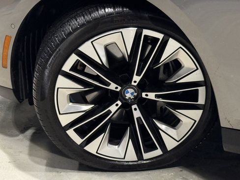Certified 2024 BMW 540i xDrive image 7