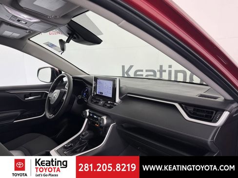 Certified 2025 Toyota RAV4 XLE AWD/4WD image 23