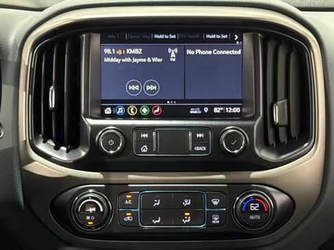 Used 2021 Chevrolet Colorado Z71 image 12