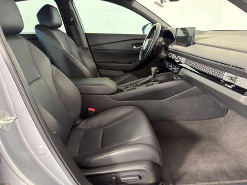Used 2023 Honda Accord Sport image 25