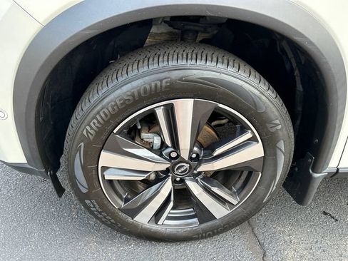 Certified 2023 Nissan Rogue Platinum w/ Platinum Premium Package AWD/4WD image 8