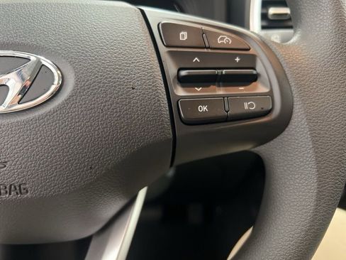 New 2026 Hyundai Venue SE FWD image 22