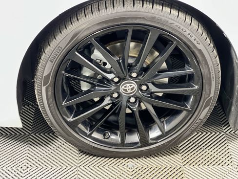 Used 2021 Toyota Camry XSE image 11