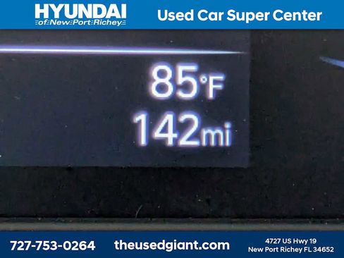 Used 2026 Hyundai Venue SEL FWD image 30