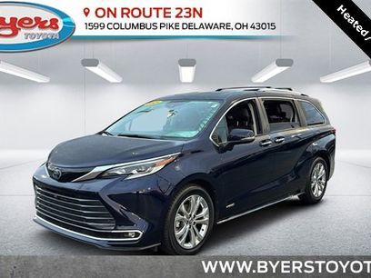 Used 2021 Toyota Sienna Platinum