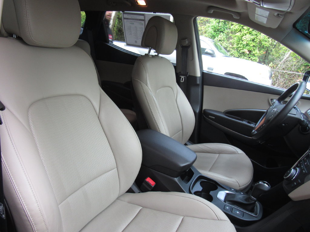 Used 2018 Hyundai Santa Fe Sport w/ 2.4L Tech Package 04 FWD image 21