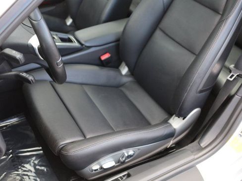 Used 2013 Porsche 911 Carrera 4 AWD/4WD image 26