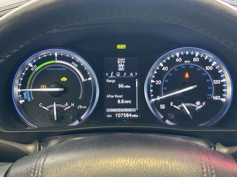 Used 2015 Toyota Highlander Limited AWD/4WD image 32