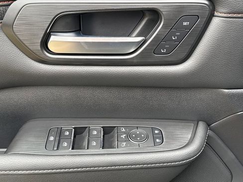 New 2026 Nissan Armada PRO-4X AWD/4WD image 19