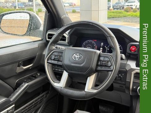 Used 2024 Toyota Tacoma TRD Off-Road w/ TRD Off Road Premium Package AWD/4WD image 14