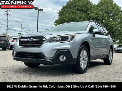 Used 2018 Subaru Outback 2.5i Premium AWD/4WD image 1