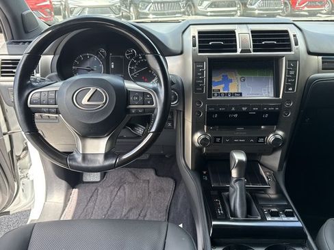 Used 2020 Lexus GX 460 Premium w/ Premium Package AWD/4WD image 8