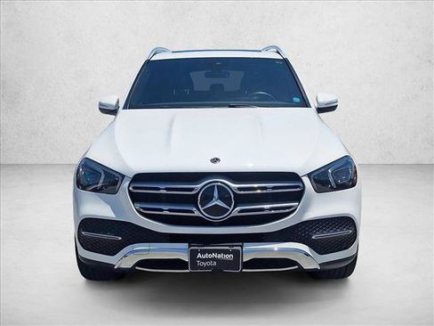 Used 2020 Mercedes-Benz GLE 450 4MATIC image 2