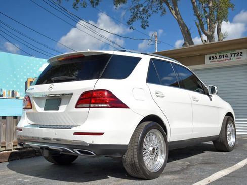 Used 2017 Mercedes-Benz GLE 350 w/ Premium 1 Package image 26
