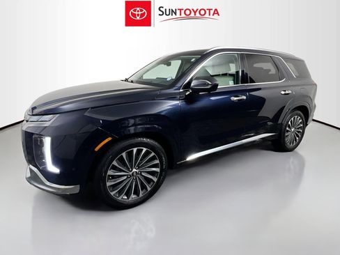 Used 2024 Hyundai Palisade Calligraphy image 9