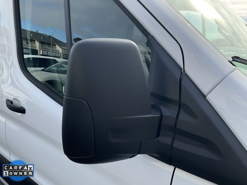 Used 2022 Ford E-Transit Medium Roof image 54