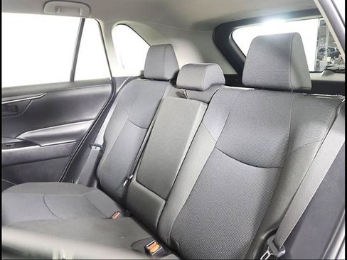 Used 2024 Toyota RAV4 LE FWD image 10