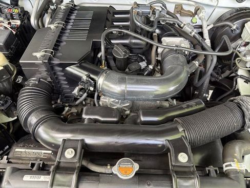 Used 2019 Nissan Frontier S RWD image 25