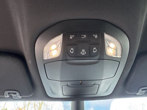 New 2026 Chrysler Pacifica Select FWD image 29