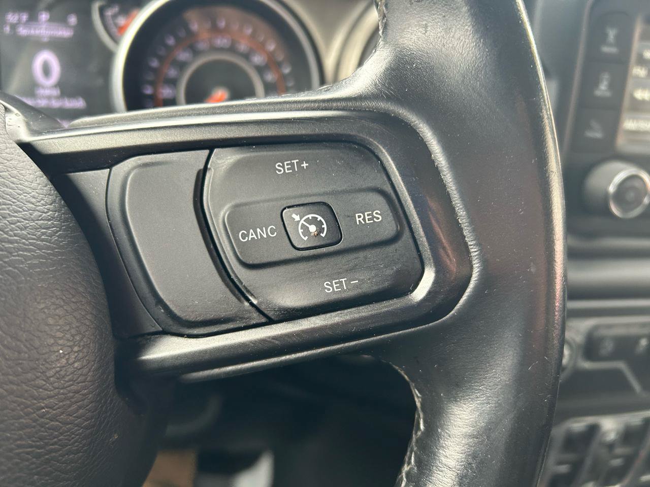 Used 2018 Jeep Wrangler Unlimited Sport S AWD/4WD image 19