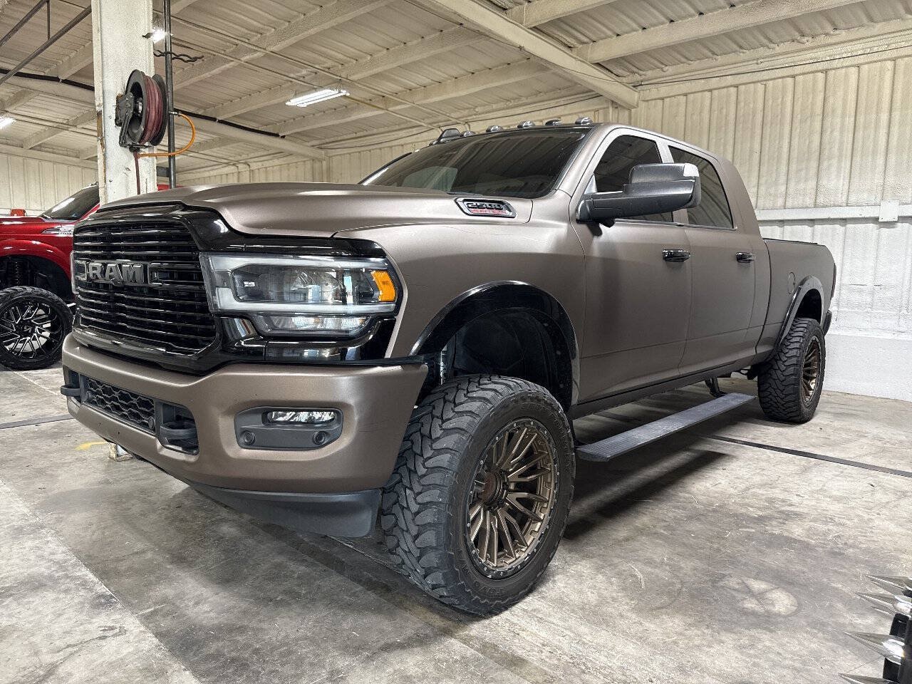 Used 2021 RAM 2500 Laramie w/ Night Edition AWD/4WD image 1