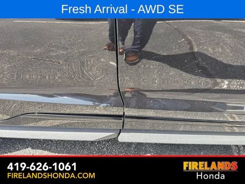 Used 2022 Ford Edge SE w/ Black Appearance Package AWD/4WD image 6
