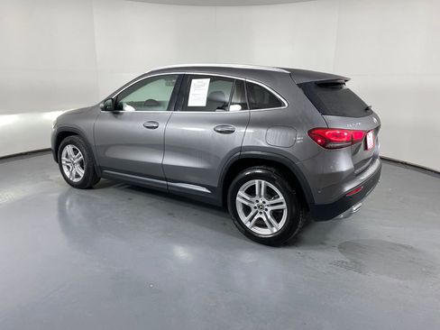 Used 2021 Mercedes-Benz GLA 250 4MATIC image 4