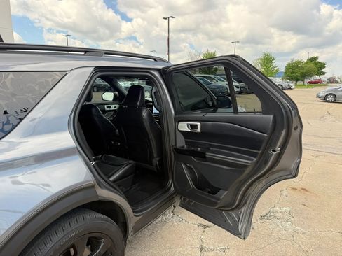 Used 2021 Ford Explorer ST w/ Equipment Group 401A AWD/4WD image 21