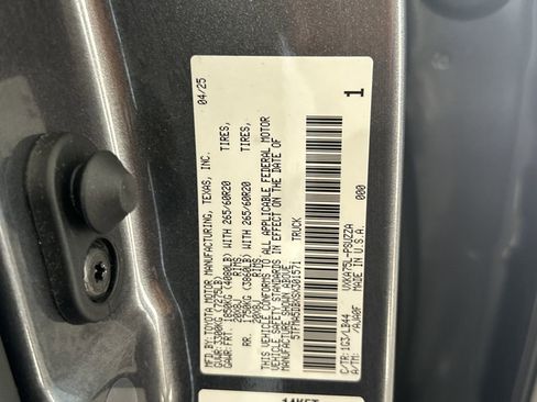 Used 2025 Toyota Tundra 1794 Edition image 40