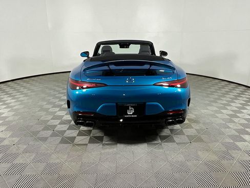 Used 2023 Mercedes-Benz SL 63 AMG 4MATIC w/ Driver Assistance Package image 10