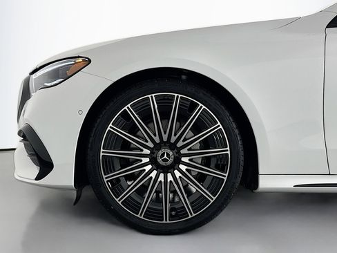 New 2026 Mercedes-Benz E 350 Sedan image 9